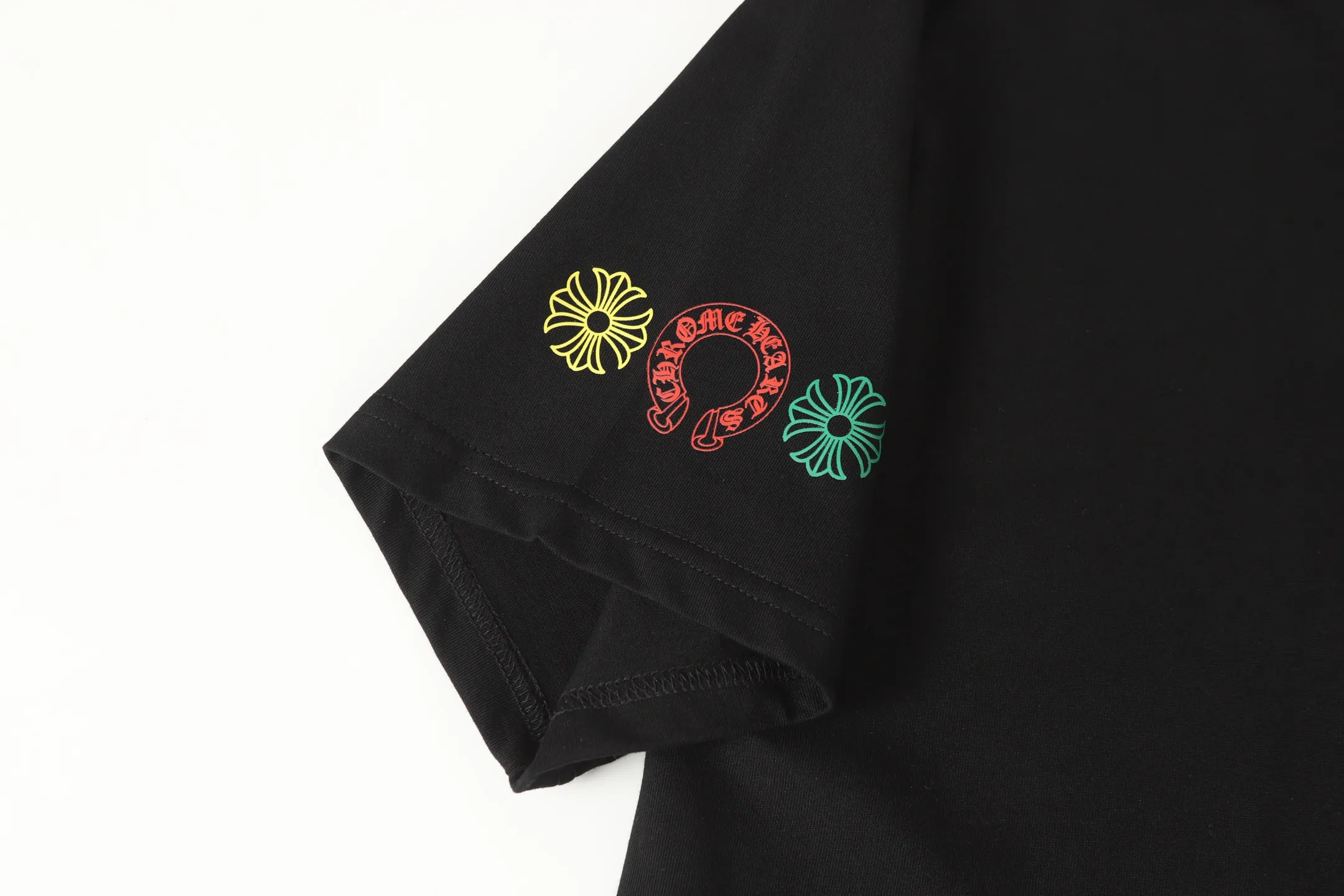 P160 -Chrome Hearts/Chrome Hearts 23ss color cross✝️Sanskrit letter printed short-sleeved T-shirt -High weight, high density and high quality. The wool is soft, delicate and skin-friendly. It feels soft and silky. It has excellent warmth and skin-friendly properties.